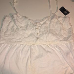 LACE hollister cami 🥰